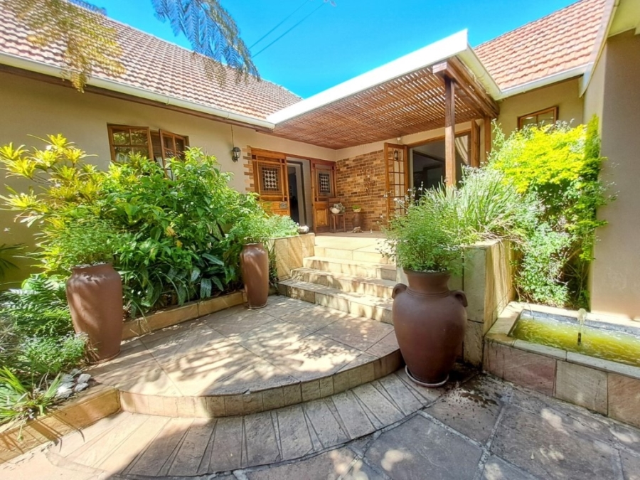 To Let 4 Bedroom Property for Rent in Woodleigh Eastern Cape